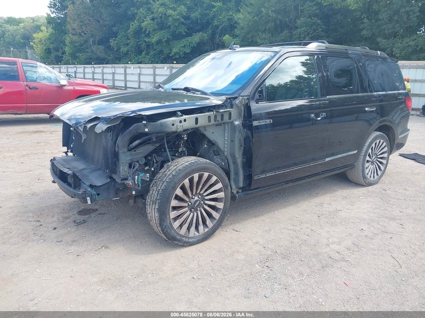 2019 Lincoln Navigator VIN 5LMJJ2LTXKEL02428 IAAI salvage auction — FRONT END, Salvage Title, sold $9,600 on 2026-09-30 (photo 2)