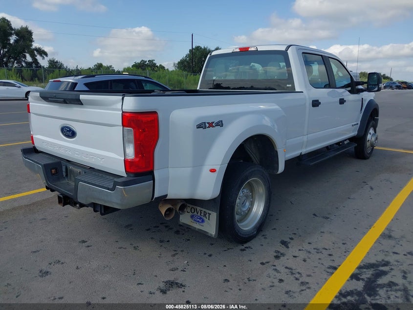 2017 Ford F-450 VIN 1FT8W4DT8HED81026 IAAI salvage auction — NORMAL WEAR, Sf97 (Texas), sold $32,400 on 2026-09-01 (photo 4)