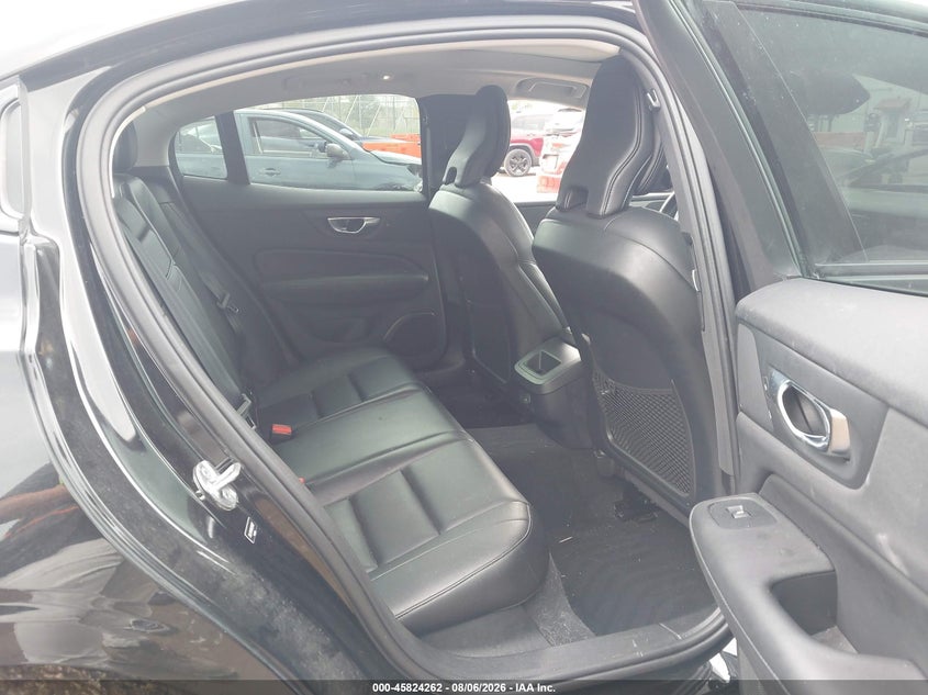 2024 Volvo S60 VIN 7JRL12FK8RG326827 IAAI salvage auction — FRONT END, Salvage Title, sold $8,900 on 2026-09-27 (photo 8)