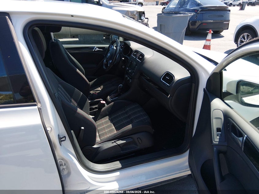 2011 Volkswagen Gti VIN WVWHD7AJ3BW128305 IAAI salvage auction — NORMAL WEAR, Clear - Dealer Only (California), sold $2,650 on 2026-08-17 (photo 5)