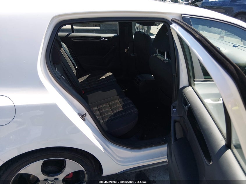2011 Volkswagen Gti VIN WVWHD7AJ3BW128305 IAAI salvage auction — NORMAL WEAR, Clear - Dealer Only (California), sold $2,650 on 2026-08-17 (photo 8)
