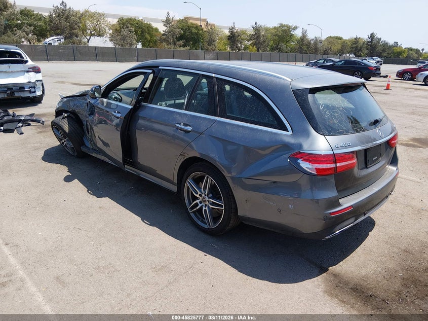 2019 Mercedes-benz E-klasse VIN WDDZH6JB1KA489921 IAAI salvage auction — SIDE, Salvage Title, sold $9,200 on 2026-08-16 (photo 3)