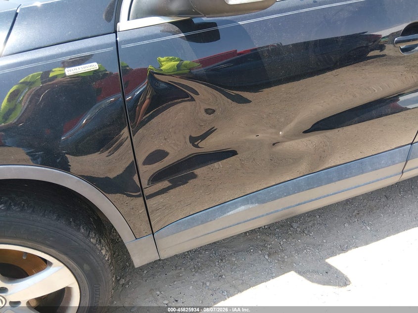 2010 Volkswagen Tiguan VIN WVGBV7AX1AW514058 IAAI salvage auction — NORMAL WEAR, Clear (Colorado), sold $50 on 2026-08-12 (photo 6)