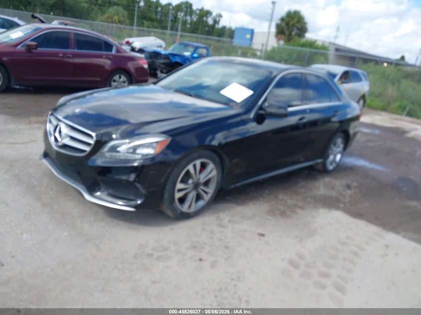 2016 Mercedes-benz E-klasse VIN WDDHF5KB7GB266441 IAAI salvage auction — REAR END, Clear (Florida), sold $3,850 on 2026-08-19 (photo 2)