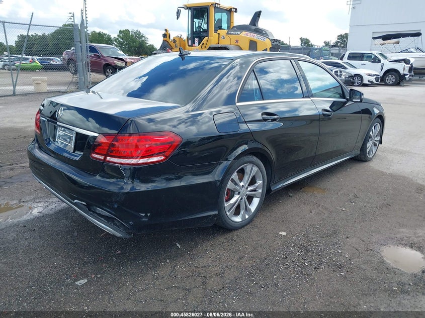 2016 Mercedes-benz E-klasse VIN WDDHF5KB7GB266441 IAAI salvage auction — REAR END, Clear (Florida), sold $3,850 on 2026-08-19 (photo 4)