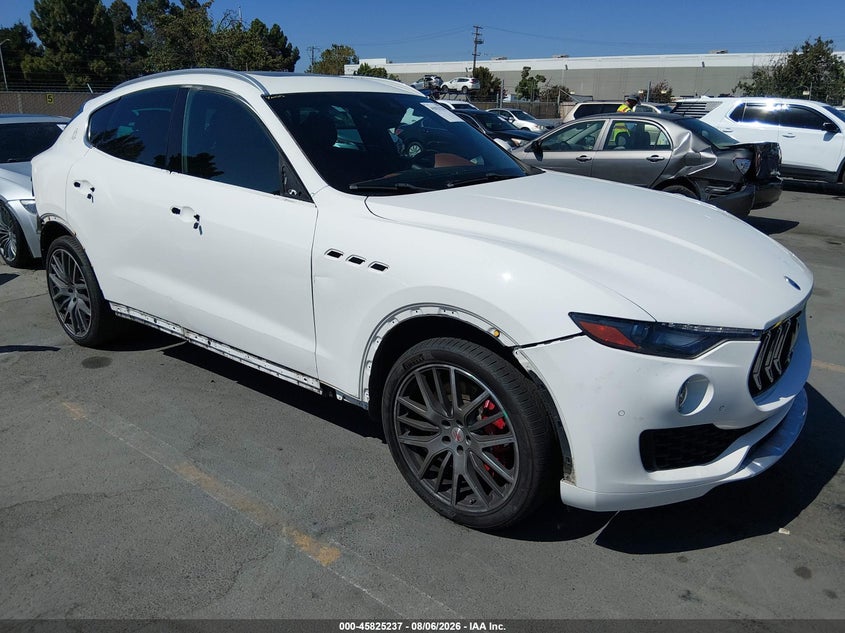 2017 Maserati Levante VIN ZN661YUL7HX237354 — IAAI salvage auction photo