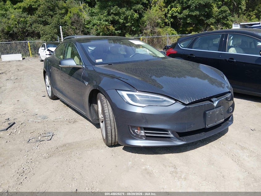 2017 Tesla Model s VIN 5YJSA1E22HF210327 — IAAI salvage auction photo