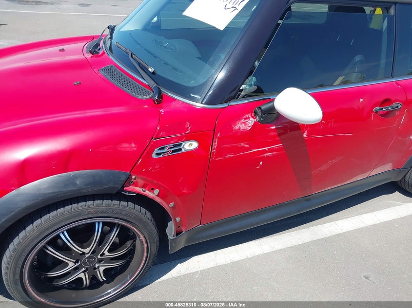 2005 Mini Cooper VIN WMWRE33525TG99283 IAAI salvage auction — LEFT SIDE, Salvage (California), sold $275 on 2026-08-18 (photo 6)