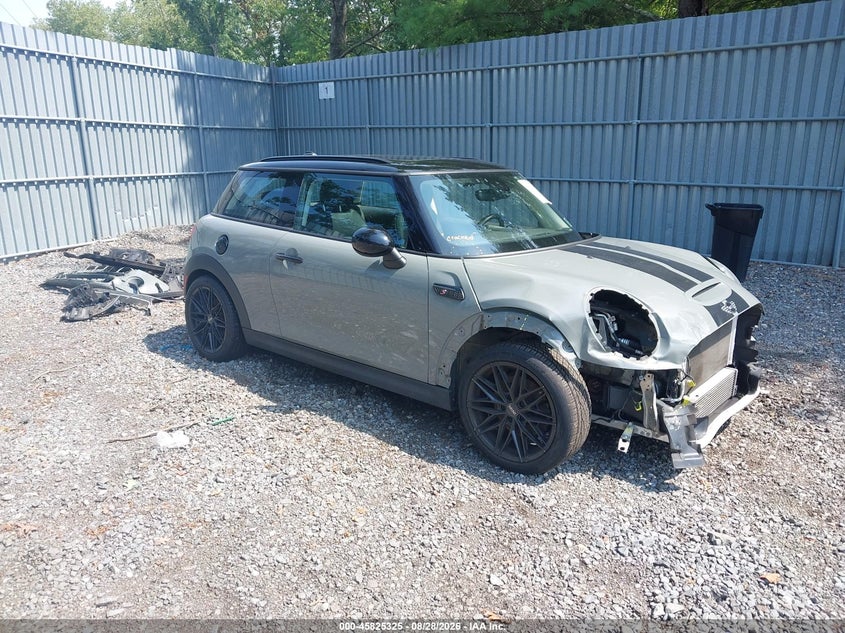 2019 Mini Hard top VIN WMWXP7C51K2A53694 IAAI salvage auction — FRONT END, Salvage Title, sold $2,850 on 2026-10-08 (photo 1)