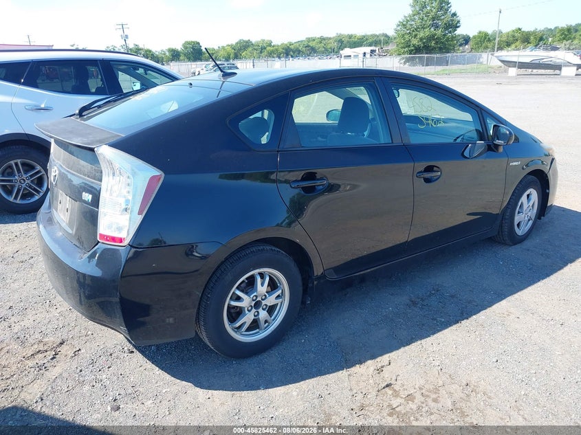 2010 Toyota Prius VIN JTDKN3DU6A0181258 IAAI salvage auction — NORMAL WEAR, Clear (Virginia), sold $1,225 on 2026-08-27 (photo 4)