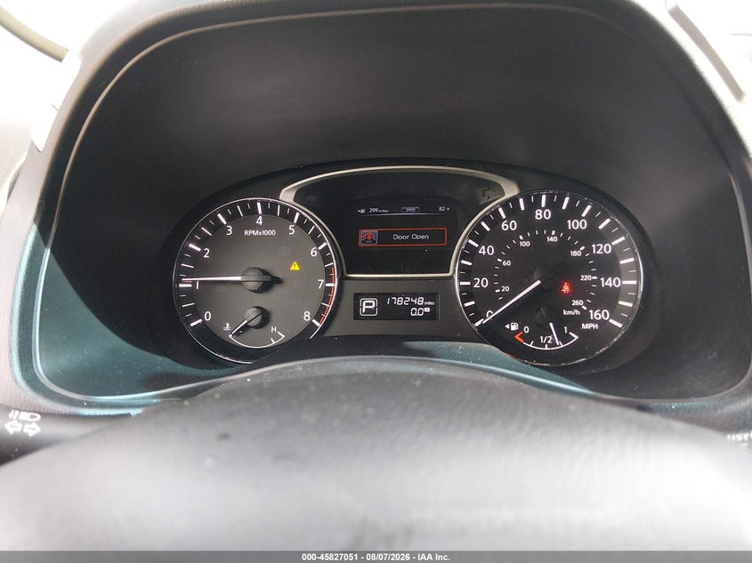 2013 Nissan Pathfinder VIN 5N1AR2MM5DC611869 IAAI salvage auction — FRONT END, Salvage (Missouri), sold $900 on 2026-09-11 (photo 7)