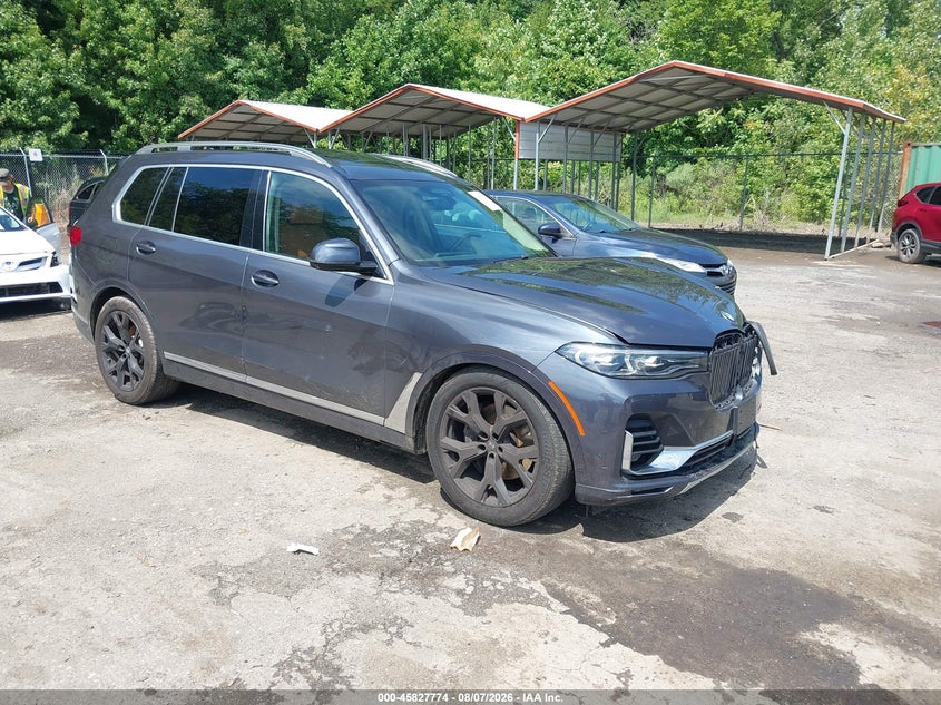 2019 BMW X7 VIN 5UXCX4C5XKLS37263 IAAI salvage auction — LEFT FRONT, Salvage Title, sold $12,150 on 2026-10-20 (photo 1)