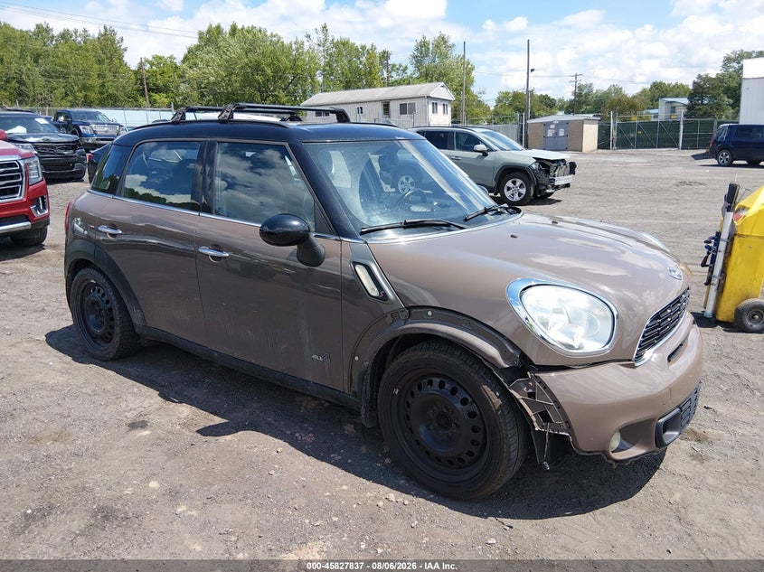 2014 Mini Countryman VIN WMWZC5C51EWP35655 IAAI salvage auction — LEFT FRONT, Salvage (Pennsylvania), sold $1,300 on 2026-09-03 (photo 1)