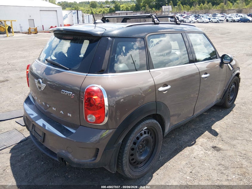 2014 Mini Countryman VIN WMWZC5C51EWP35655 IAAI salvage auction — LEFT FRONT, Salvage (Pennsylvania), sold $1,300 on 2026-09-03 (photo 4)