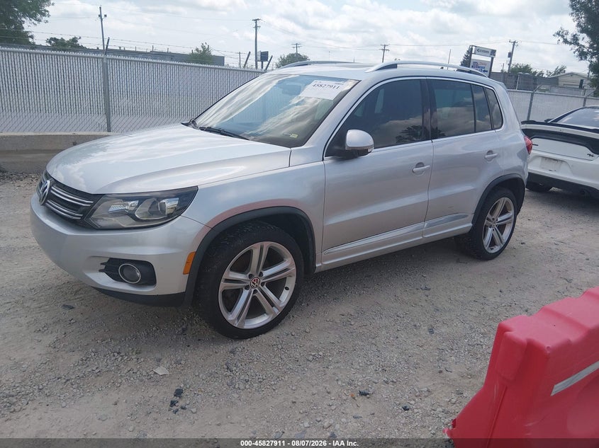2015 Volkswagen Tiguan VIN WVGBV7AX4FW084677 IAAI salvage auction — NORMAL WEAR, Salvage Title, sold $1,900 on 2026-08-18 (photo 2)