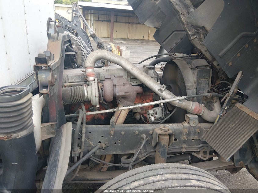 2002 Isuzu FTR VIN 4GTJ7C1392J700055 IAAI salvage auction — FRONT END, Salvage (Virginia), sold $5,950 on 2026-09-15 (photo 9)