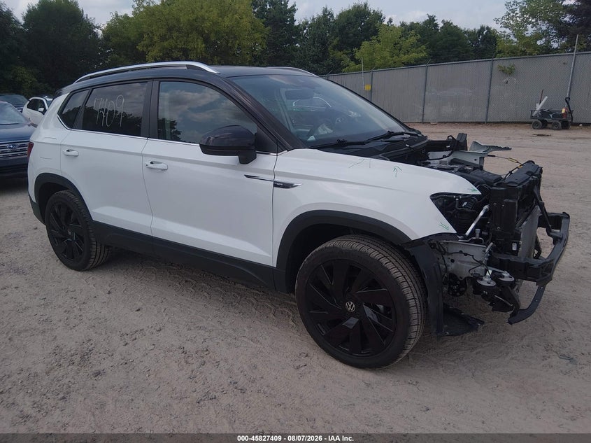 2024 Volkswagen Taos VIN 3VVVX7B22RM021422 — IAAI salvage auction photo