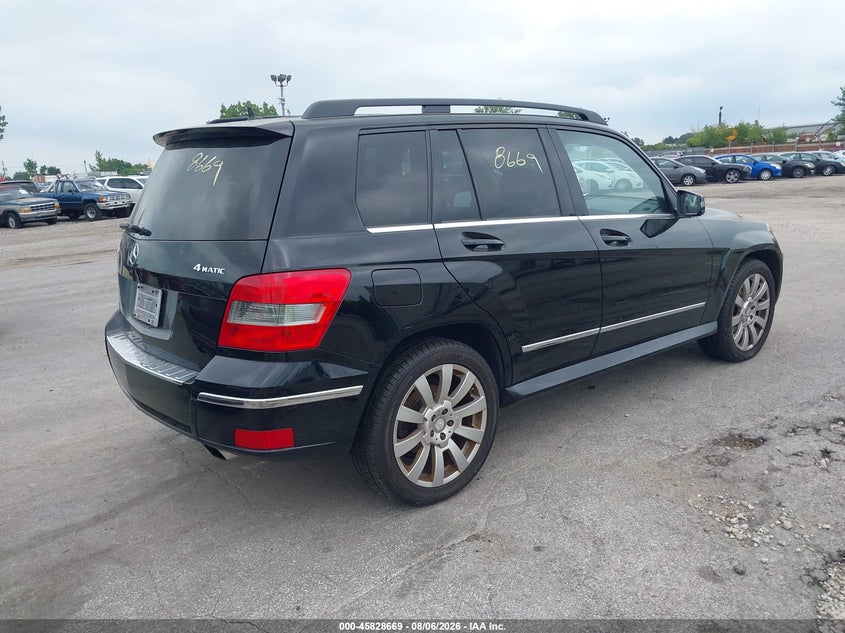2010 Mercedes-benz Glk-class VIN WDCGG8HB0AF372073 IAAI salvage auction — NORMAL WEAR, Clear (Illinois), sold $1,450 on 2026-08-10 (photo 4)