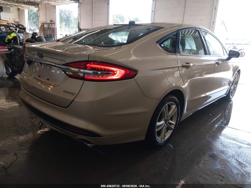 2018 Ford Fusion VIN 3FA6P0UU4JR271556 IAAI salvage auction — NORMAL WEAR, Sf97 (New York), sold $9,200 on 2026-09-08 (photo 4)