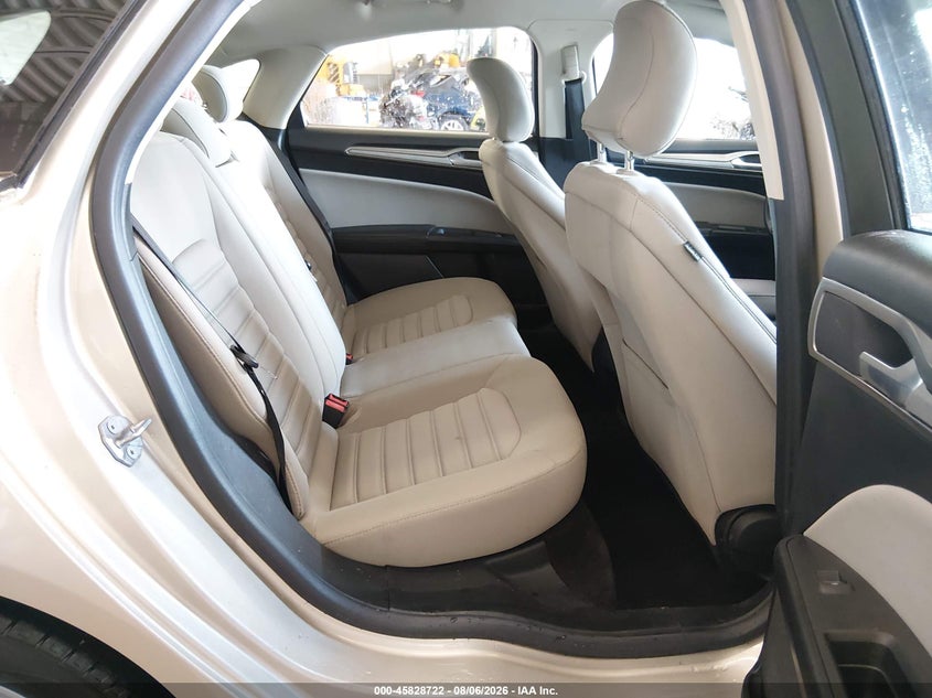 2018 Ford Fusion VIN 3FA6P0UU4JR271556 IAAI salvage auction — NORMAL WEAR, Sf97 (New York), sold $9,200 on 2026-09-08 (photo 8)