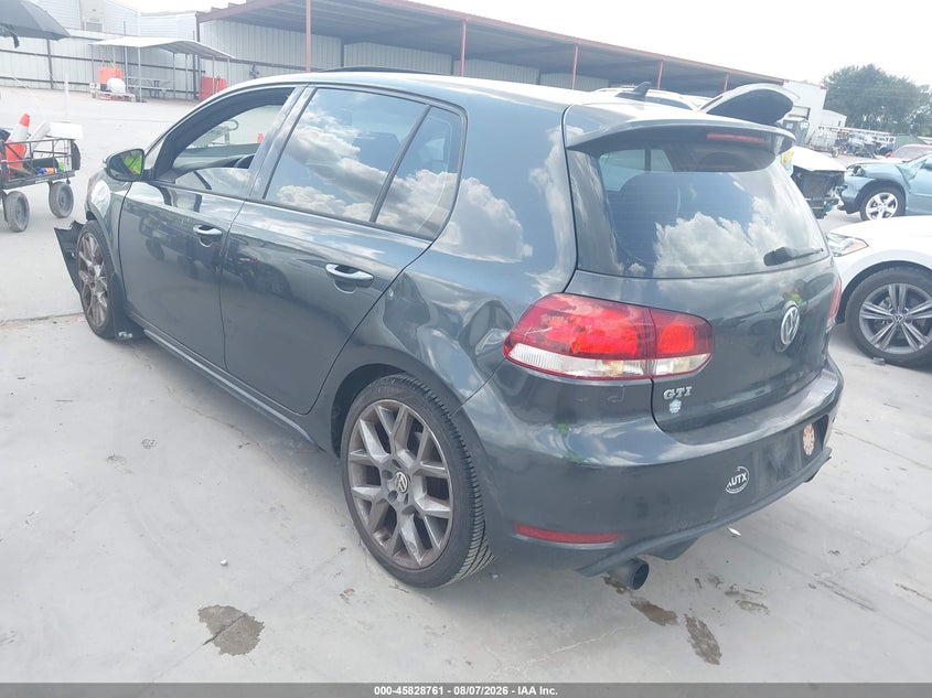 2013 Volkswagen Gti VIN WVWHV7AJ9DW043887 IAAI salvage auction — NORMAL WEAR, Salvage Title, sold $25 on 2026-08-18 (photo 3)