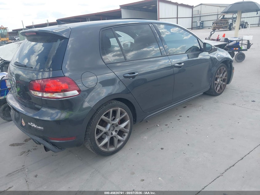 2013 Volkswagen Gti VIN WVWHV7AJ9DW043887 IAAI salvage auction — NORMAL WEAR, Salvage Title, sold $25 on 2026-08-18 (photo 4)