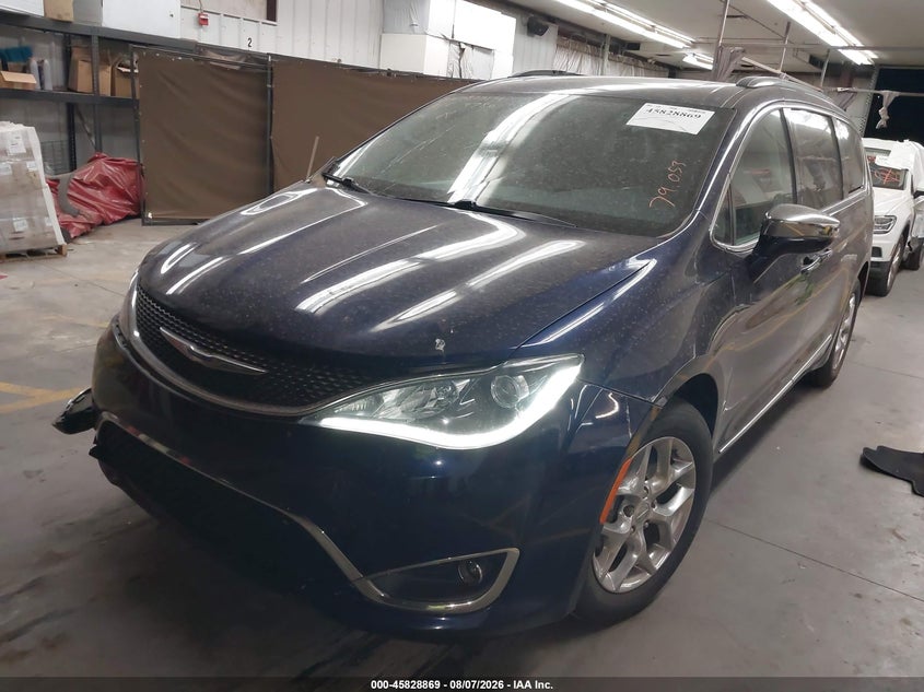 2019 Chrysler Pacifica VIN 2C4RC1GG1KR569780 IAAI salvage auction — FRONT END, Salvage Title, sold $3,850 on 2026-10-11 (photo 2)