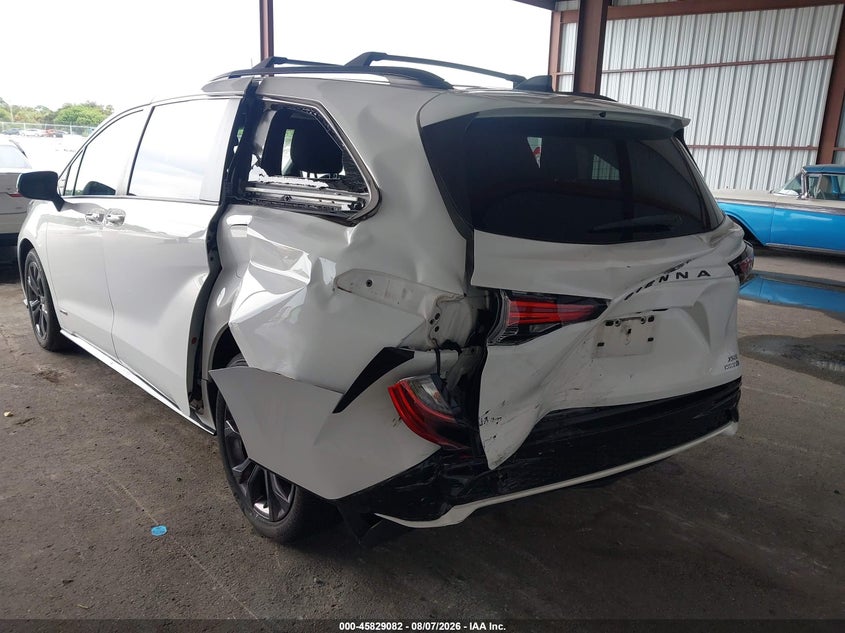 2021 Toyota Sienna VIN 5TDXRKEC4MS007765 IAAI salvage auction — REAR END, Salvage Title, sold $10,500 on 2026-08-21 (photo 6)