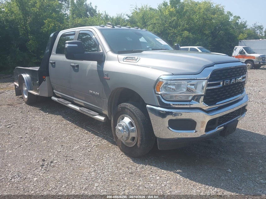 2024 Ram 3500 VIN 3C7WRTCL7RG139111 — IAAI salvage auction photo
