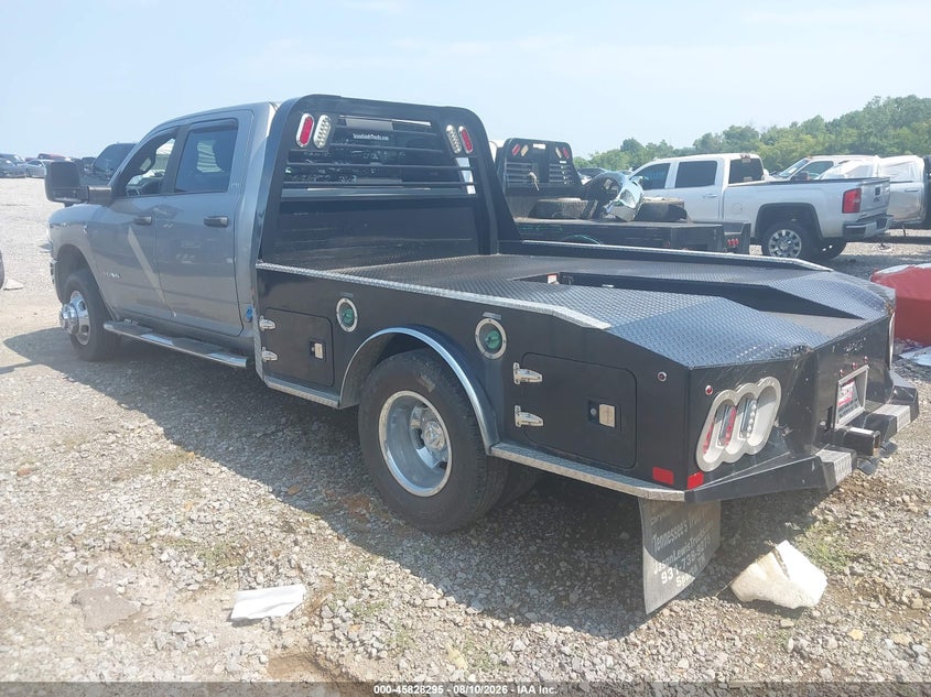 2024 Ram 3500 VIN 3C7WRTCL7RG139111 IAAI salvage auction — UNKNOWN, Salvage (Tennessee), sold $38,150 on 2026-09-10 (photo 3)