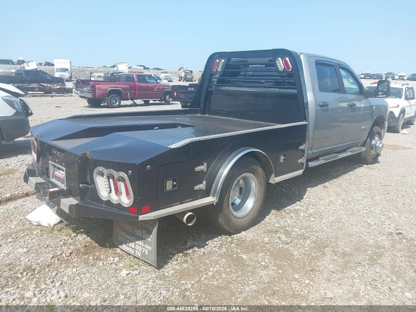 2024 Ram 3500 VIN 3C7WRTCL7RG139111 IAAI salvage auction — UNKNOWN, Salvage (Tennessee), sold $38,150 on 2026-09-10 (photo 4)