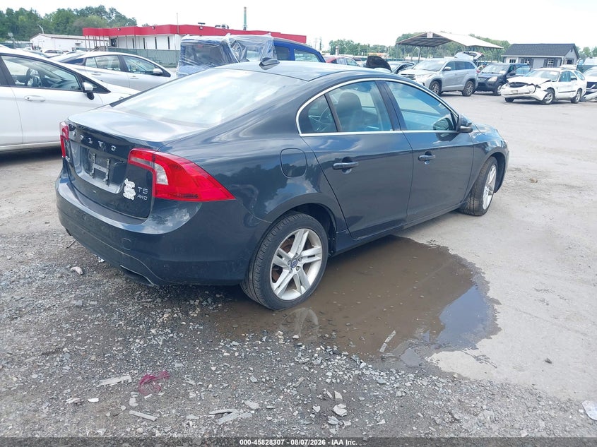 2014 Volvo S60 VIN YV1612FH1E1289918 IAAI salvage auction — NORMAL WEAR, Salvage Title, sold $250 on 2026-08-13 (photo 4)