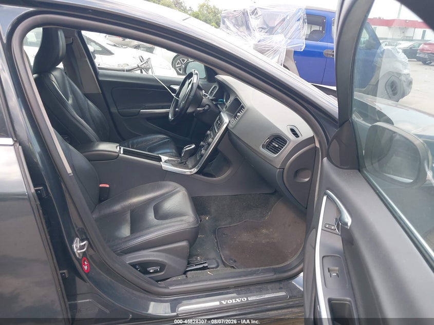 2014 Volvo S60 VIN YV1612FH1E1289918 IAAI salvage auction — NORMAL WEAR, Salvage Title, sold $250 on 2026-08-13 (photo 5)