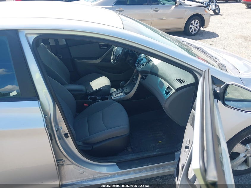 2013 Hyundai Elantra VIN 5NPDH4AE3DH314004 IAAI salvage auction — NORMAL WEAR, Wait Title, sold $875 on 2026-08-23 (photo 5)