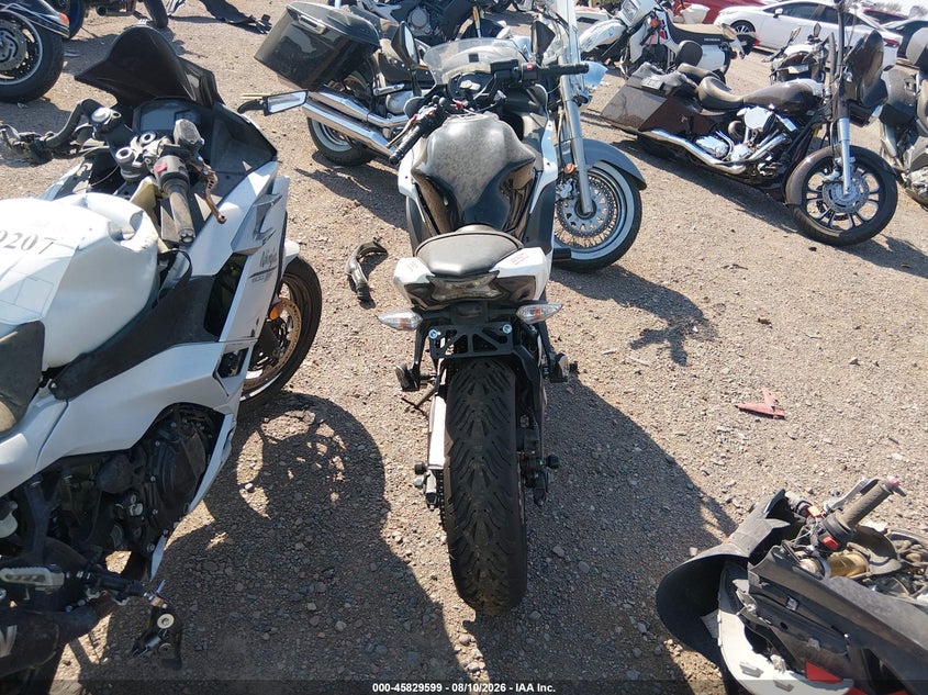 2019 Kawasaki Ninja VIN JKAEXEK13KDA33443 IAAI salvage auction — FRONT END, Clear-Dealer Only (Arizona), sold $1,675 on 2026-09-04 (photo 6)