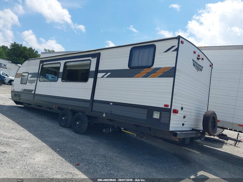 2021 Forest river Forest river VIN 4X4TWDD29M7370515 IAAI salvage auction — WATER/FLOOD, Salvage (North Carolina), sold $2,500 on 2026-09-18 (photo 3)