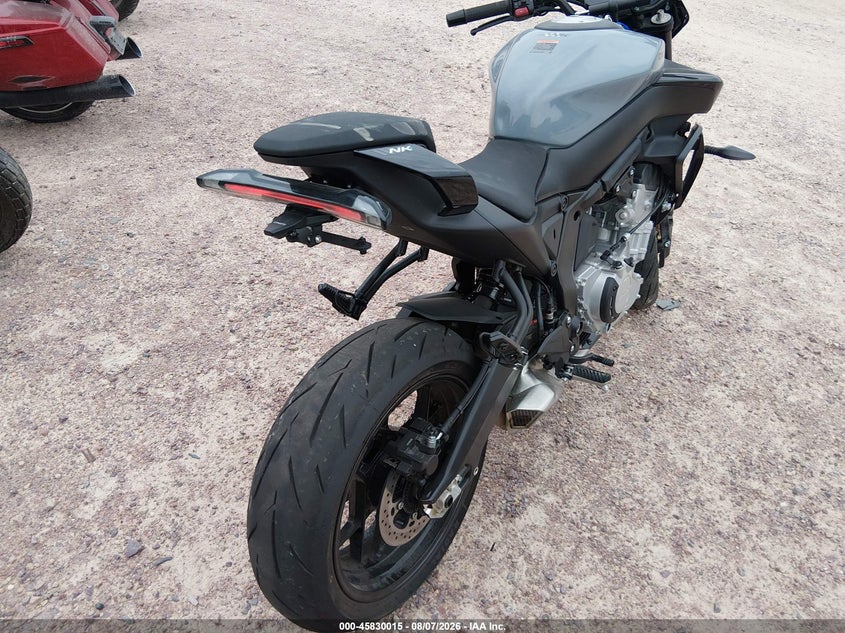 2026 Cf moto 675snk VIN LCEPEVLR3T6000891 IAAI salvage auction — FRONT END, Clear Claim Paid (Wisconsin), sold $1,400 on 2026-09-23 (photo 4)