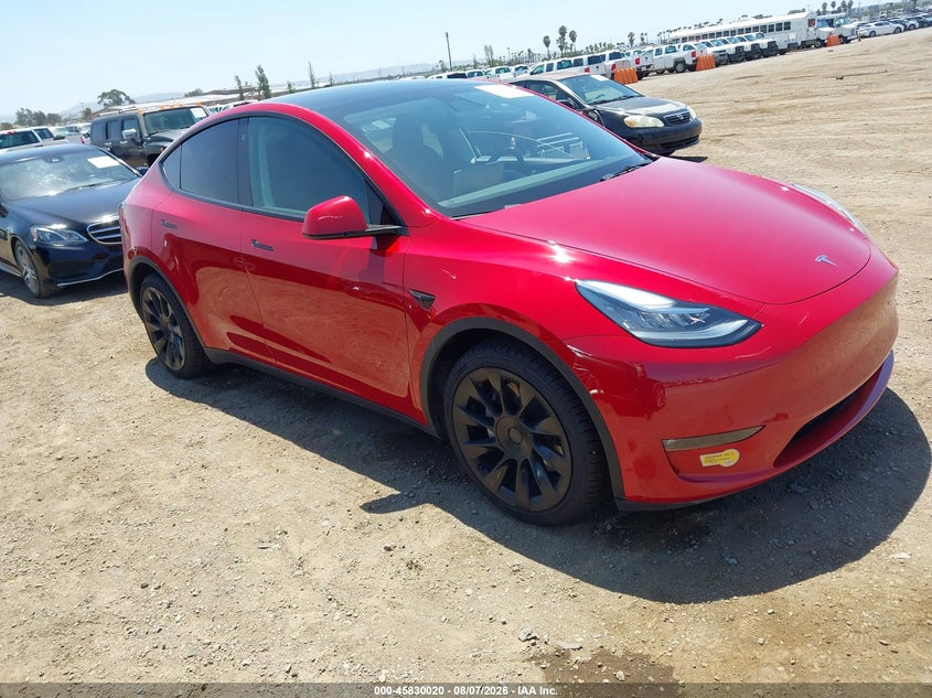 2021 Tesla Model y VIN 5YJYGDEE1MF232379 IAAI salvage auction — SIDE, Salvage (California), sold $12,800 on 2026-09-08 (photo 1)
