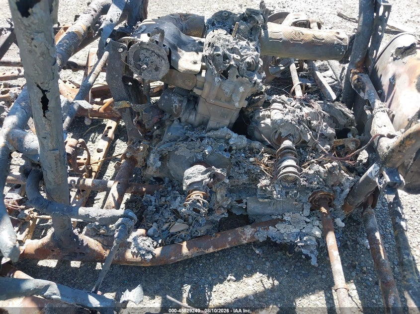 2023 Polaris Rzr VIN 3NSG4C92XPG322593 IAAI salvage auction — TOTAL BURN, Wait Title, sold $25 on 2026-09-02 (photo 9)