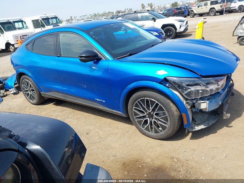 2025 Ford Mustang mach-e VIN 3FMTK3SU7SMA34182 — IAAI salvage auction photo