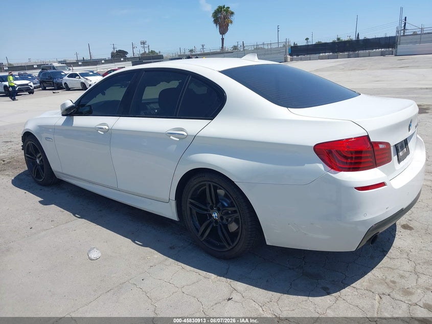 2016 BMW 5er VIN WBA5B1C54GG554413 IAAI salvage auction — FRONT END, Salvage Title, sold $2,600 on 2026-08-22 (photo 3)