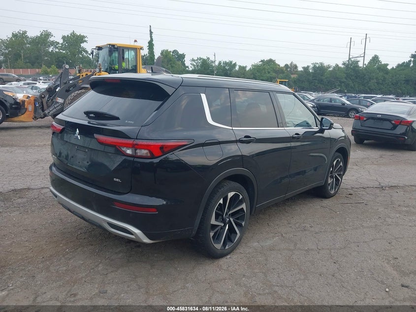2024 Mitsubishi Outlander VIN JA4J4WA87RZ008793 IAAI salvage auction — ALL OVER, Salvage Title, sold $10,100 on 2026-09-18 (photo 4)