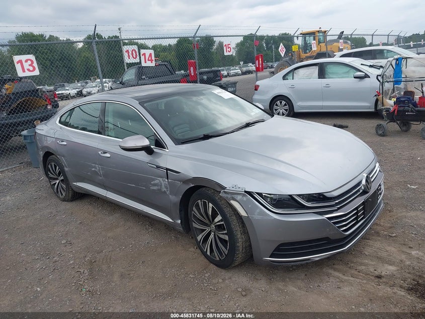 2020 Volkswagen Arteon VIN WVWDR7AN0LE013705 — IAAI salvage auction photo