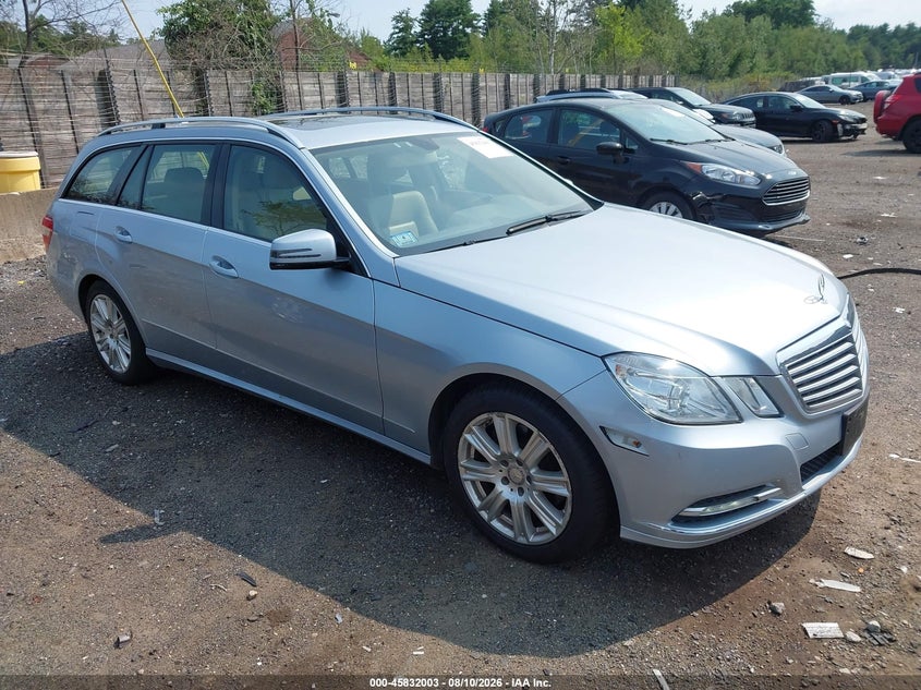 2013 Mercedes-benz E-klasse VIN WDDHH8JBXDA728151 IAAI salvage auction — NORMAL WEAR, Clear (Massachusetts), sold $6,550 on 2026-08-14 (photo 1)