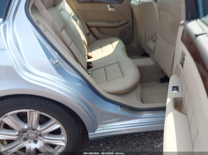 2013 Mercedes-benz E-klasse VIN WDDHH8JBXDA728151 IAAI salvage auction — NORMAL WEAR, Clear (Massachusetts), sold $6,550 on 2026-08-14 (photo 8)