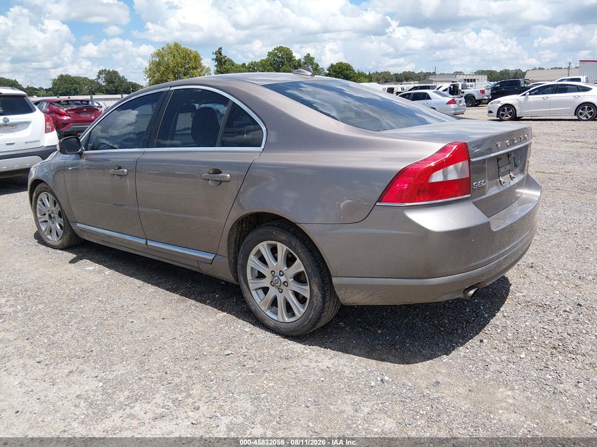 2010 Volvo S80 VIN YV1982AS4A1115895 IAAI salvage auction — NORMAL WEAR, Clear (Louisiana), sold $200 on 2026-08-19 (photo 3)