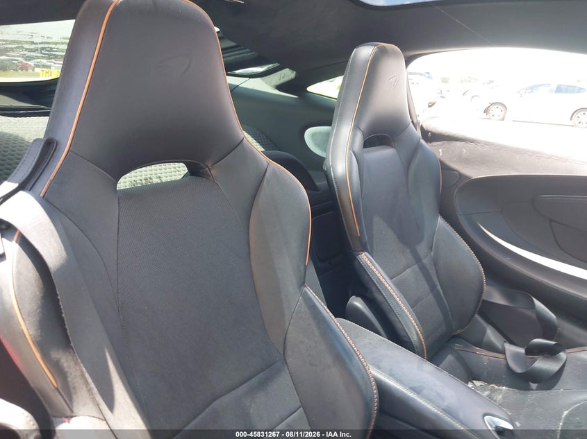 2023 Mclaren Gt VIN SBM22GCA8PW002934 IAAI salvage auction — ALL OVER, Salvage Title, sold $43,750 on 2026-09-03 (photo 8)