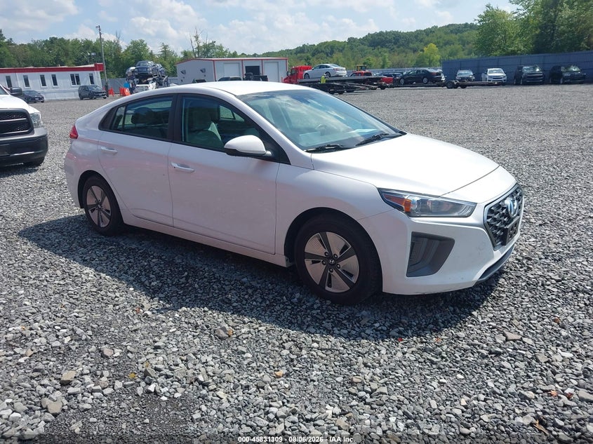 2021 Hyundai Ioniq hybrid VIN KMHC65LC1MU247049 — IAAI salvage auction photo