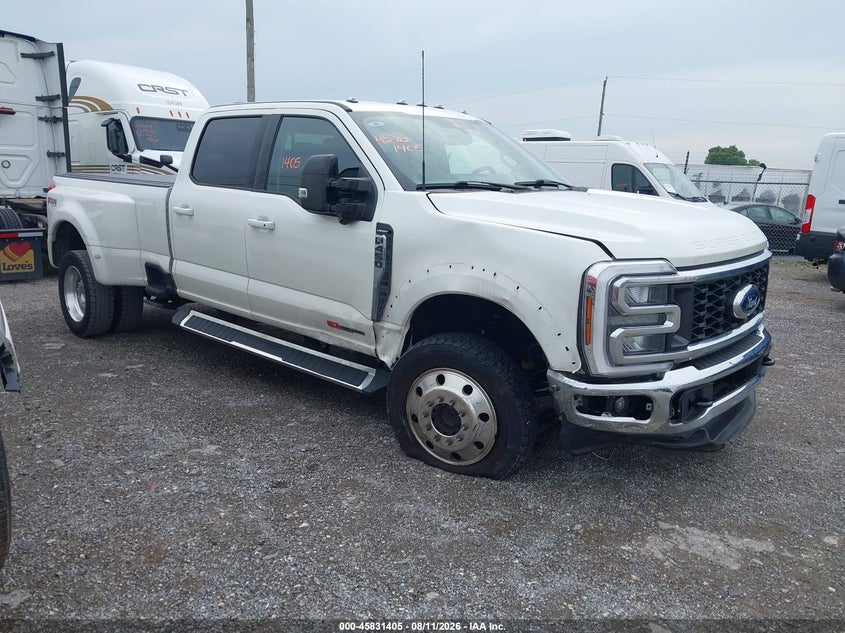 2024 Ford F450 VIN 1FT8W4DM0RED21302 — IAAI salvage auction photo