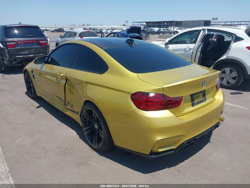 2015 BMW M4 VIN WBS3R9C50FK329401 IAAI salvage auction — SIDE, Salvage (Arizona), sold $9,300 on 2026-09-05 (photo 3)